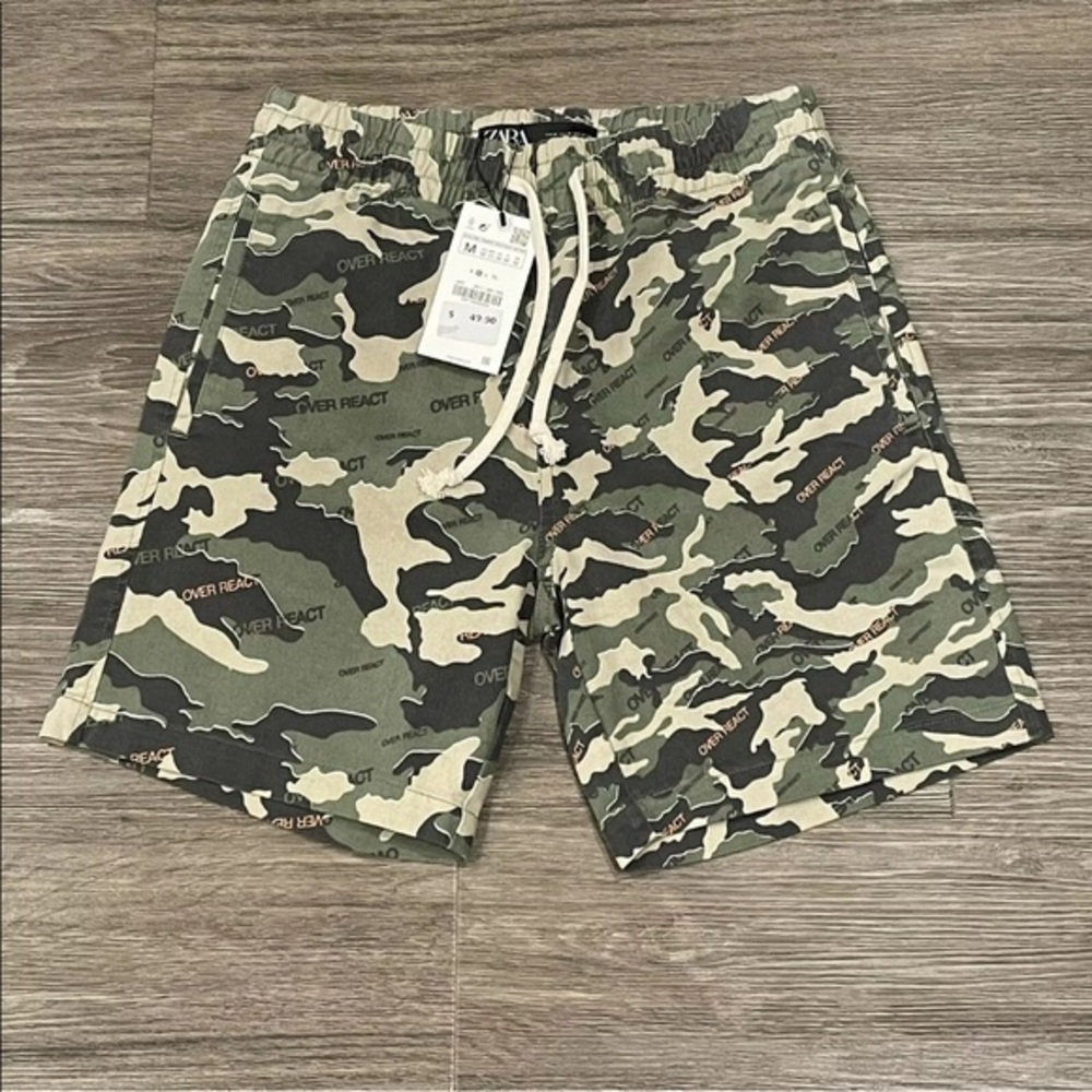 ZARA MEN Camo Shorts Sz SM, L